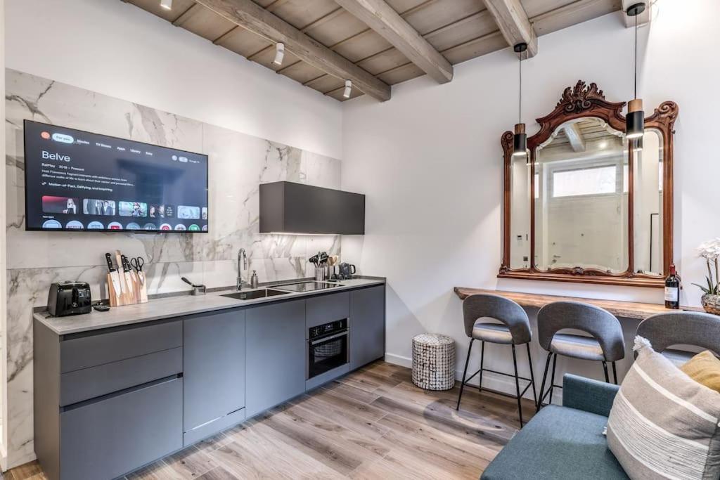 Appartamento Piazza Dei Renzi Trastevere Building 4 Bedroom With Terrace Roma